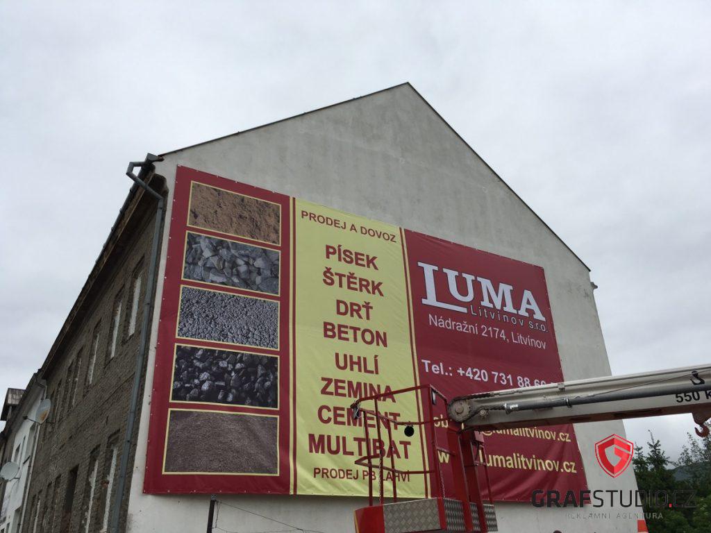 výšková práce na výškové plošině - instalace billboardu